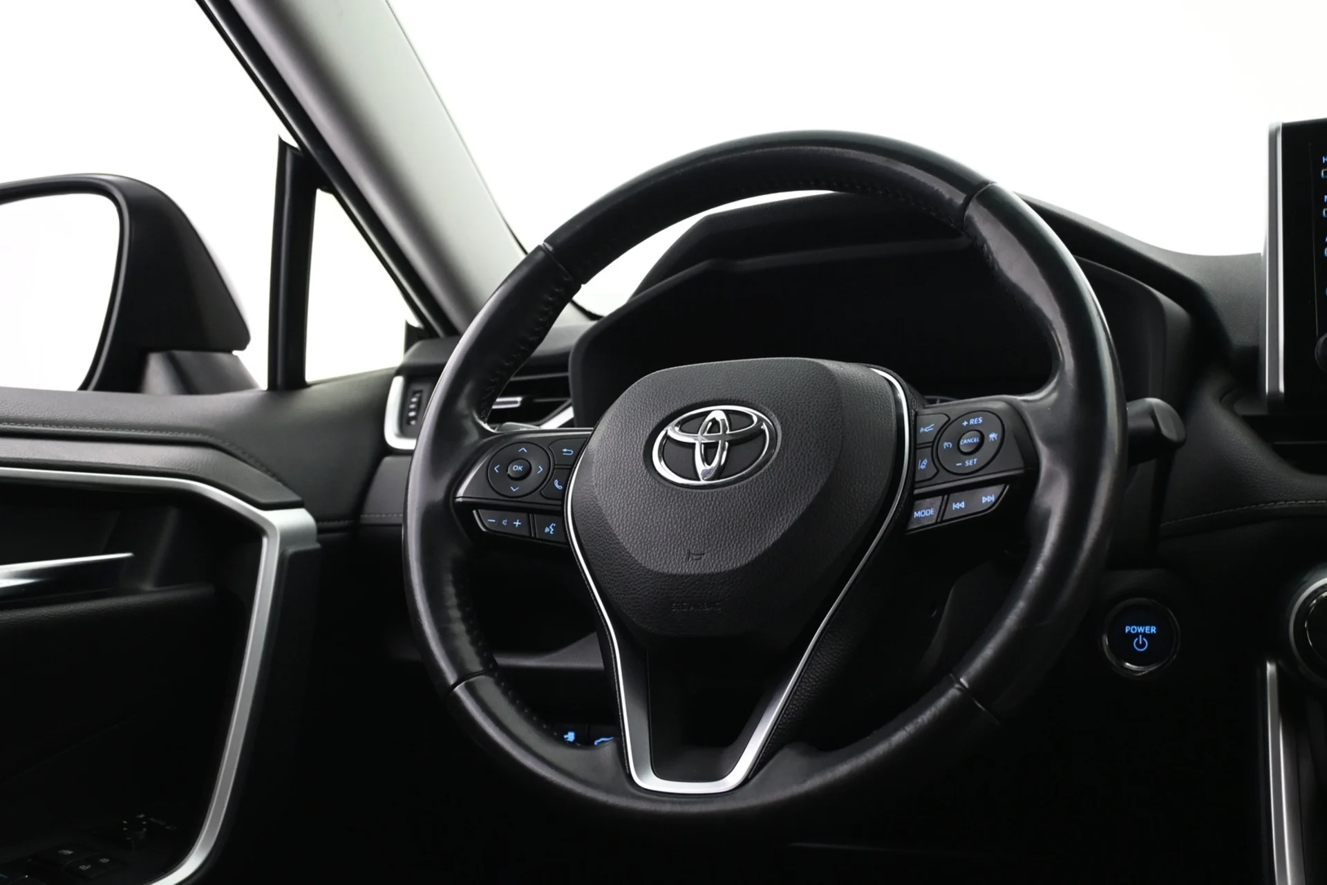 Car Image - 5FxuQfnGjoICGYp8atZTqY