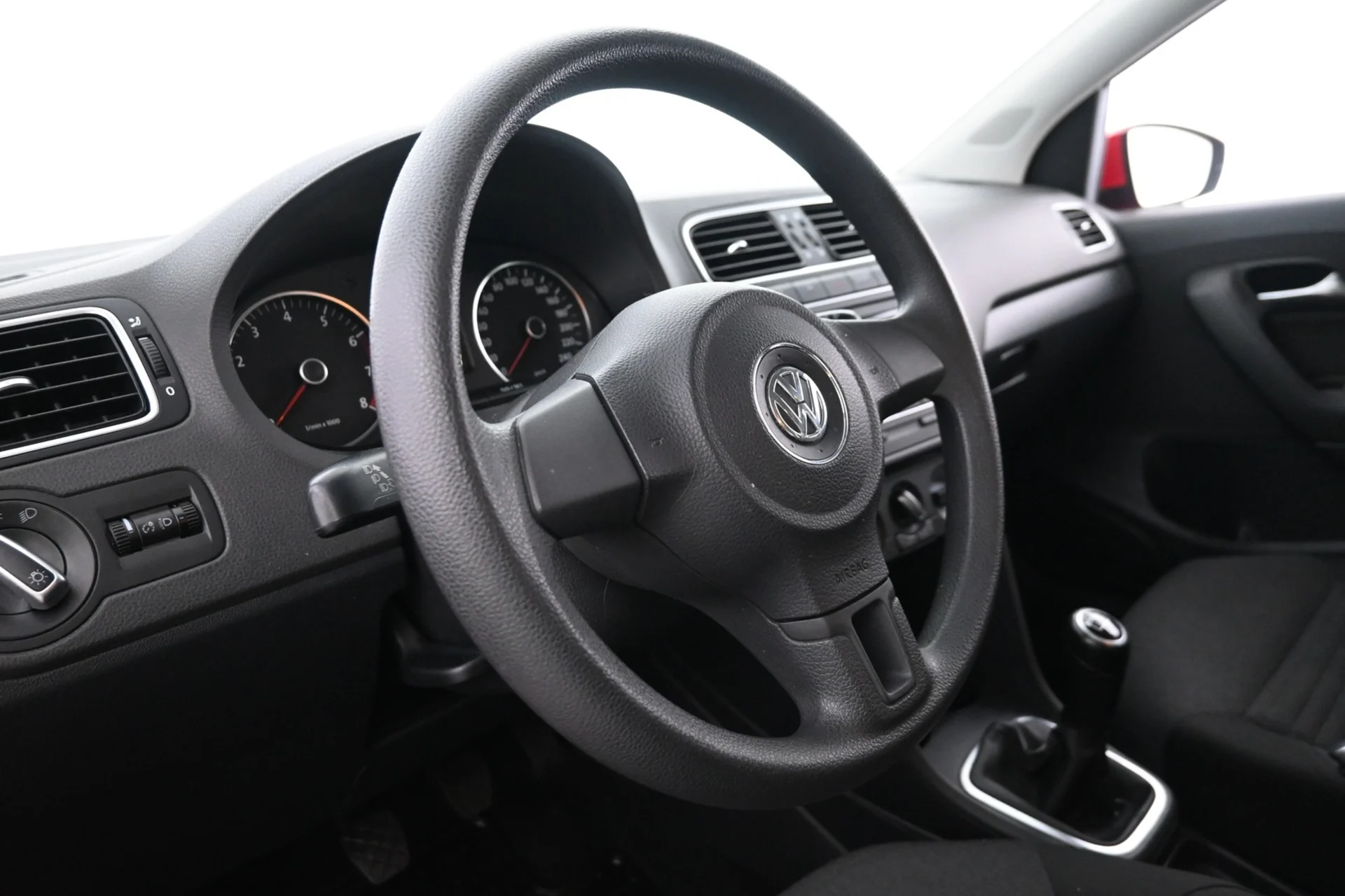 Car Image - 3KT0EO1L2zv3O4L0xestIf