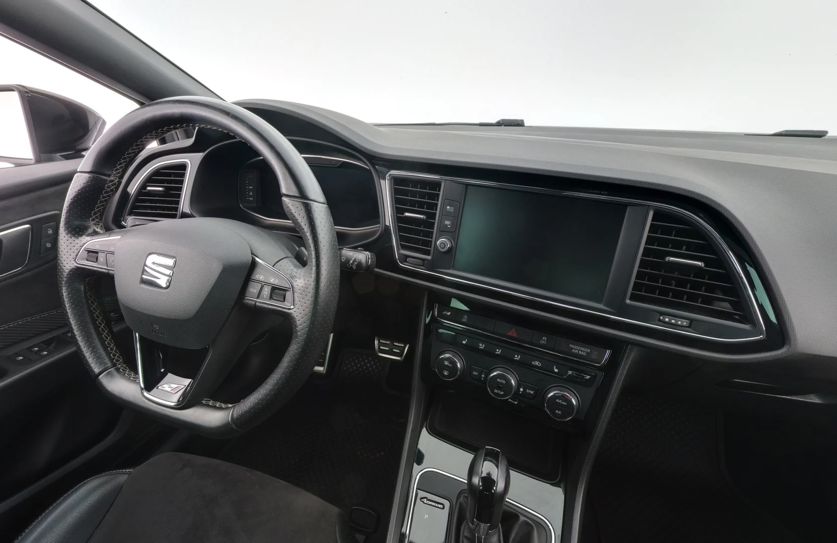 Car Image - 1A2q8cknooMr80zCco6LX3