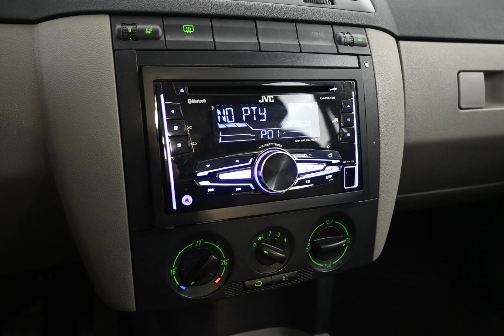 Car Image - 5C6adcVBRop5jwZI280Npl