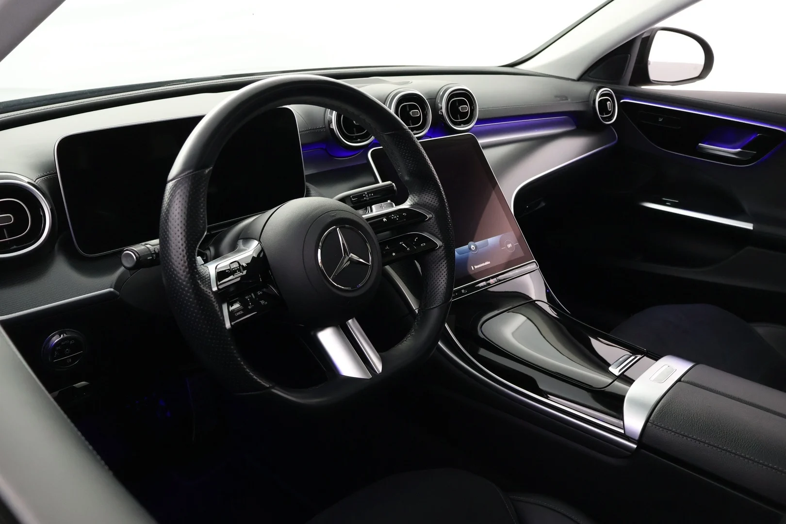 Car Image - 5Ae3ZCj7jIlgoFfOuUdIkD