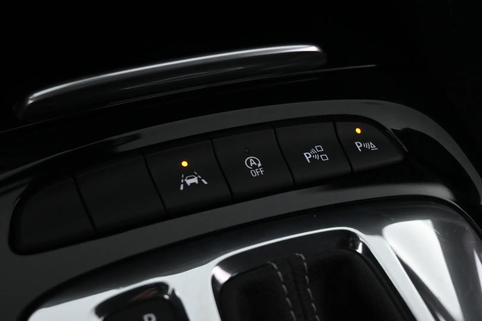 Car Image - 30T7RJbzdIxgF50ttIqZQT