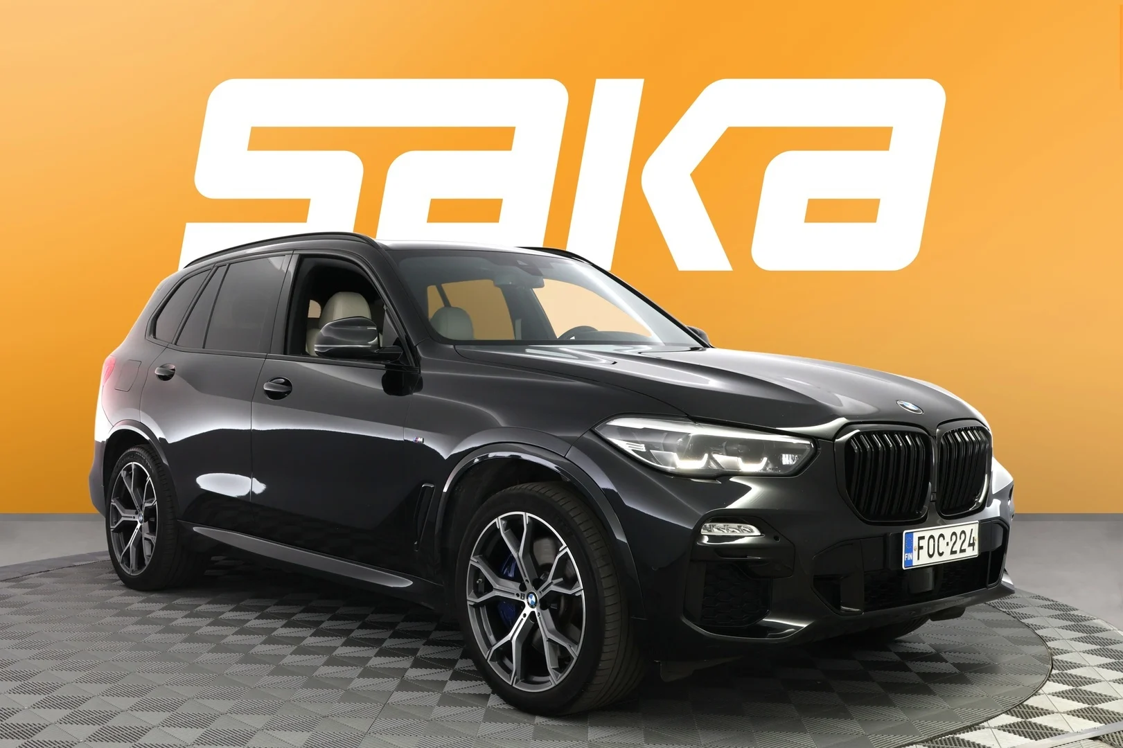 Car Image - 71UhdXTve9FuWKnvayGiFE
