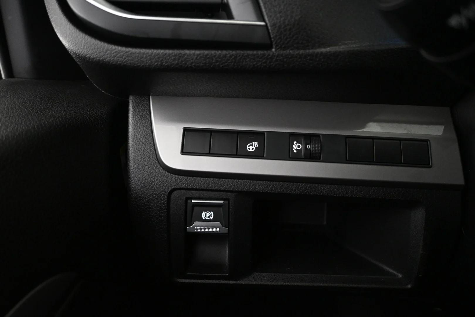 Car Image - 4g4PsRtLeZkshWhDBxBKup
