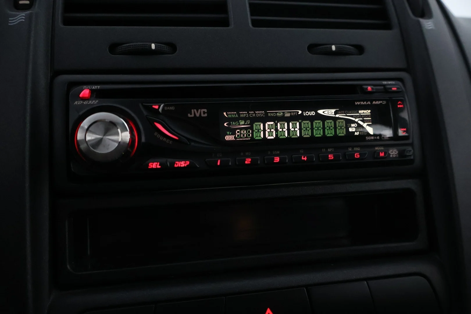 Car Image - 5AUbjhXveid4EnXS2DOsW1