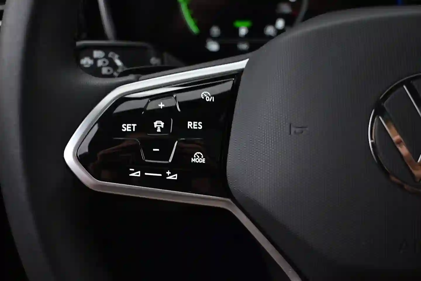 Car Image - 5lsdZHaKg7RFhfkCMacowA