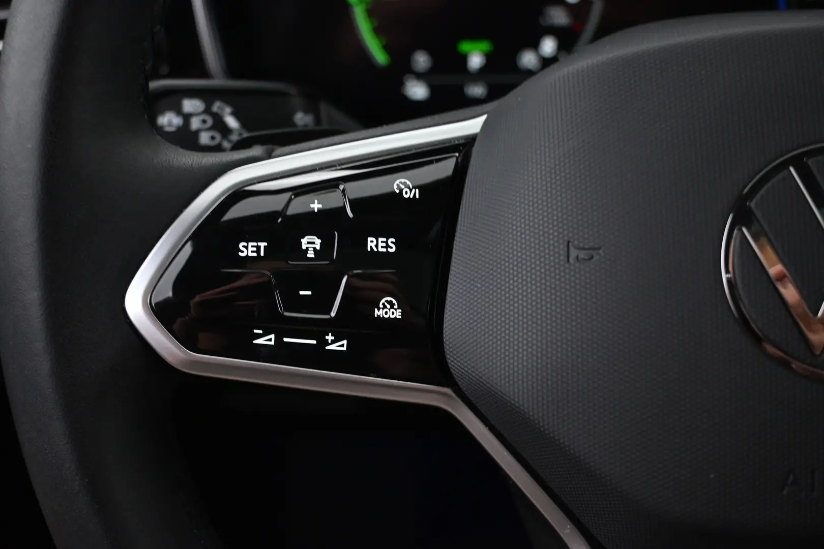 Car Image - 5lsdZHaKg7RFhfkCMacowA