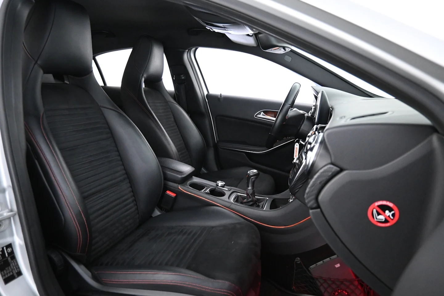 Car Image - 5KLjhAHnyYvdF4M4FUWpNj