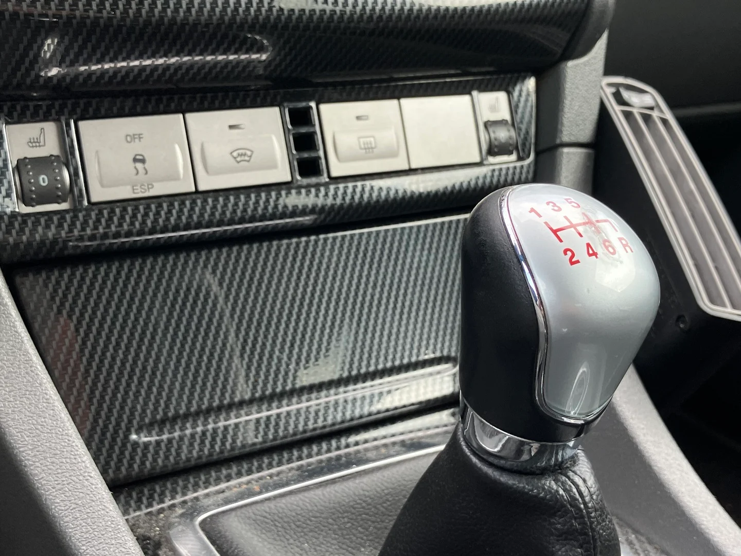 Car Image - 259EJ50uanwc6R2o512net