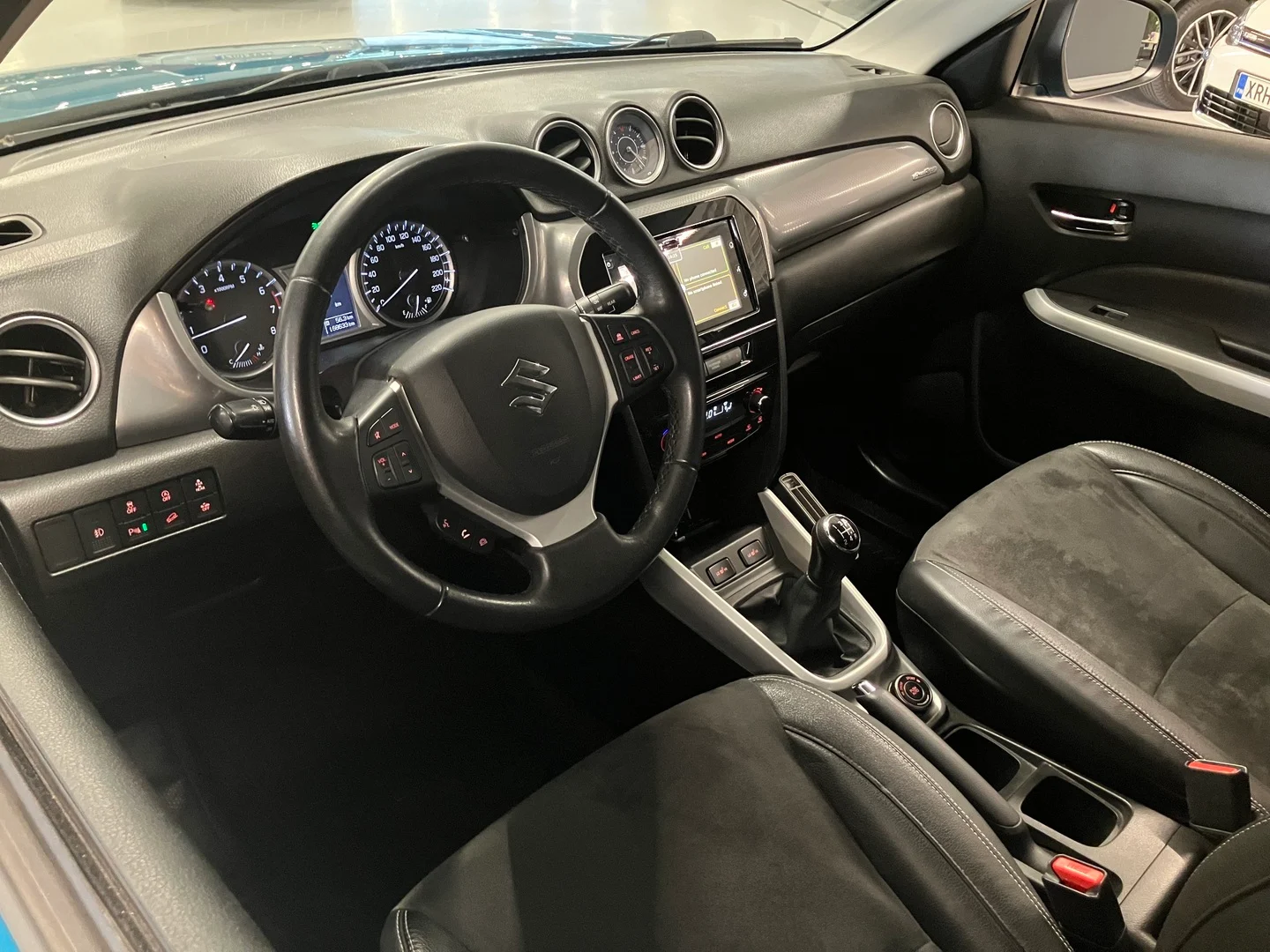 Car Image - 4xHE2praY63AL9KoB6f4D8