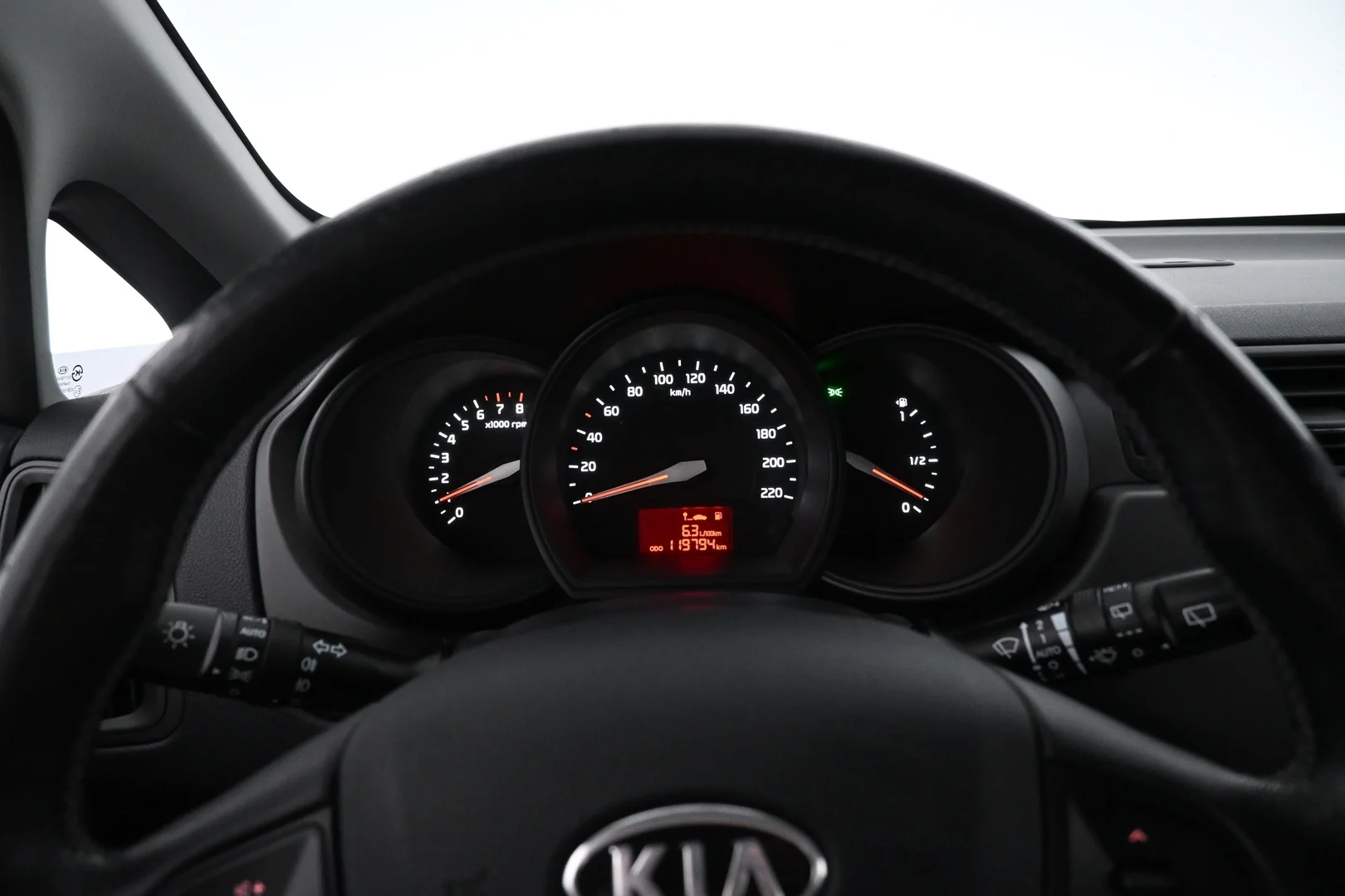 Car Image - 1Ao8yrgtAQAkA21FWT2mwN