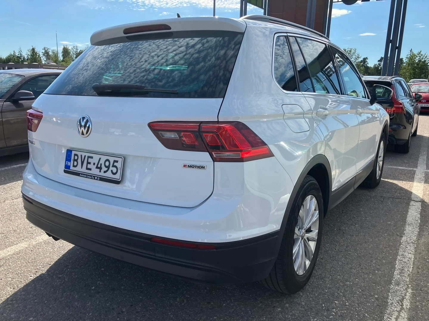 Car Image - zrqk523zRBaUgt8MMfY3f