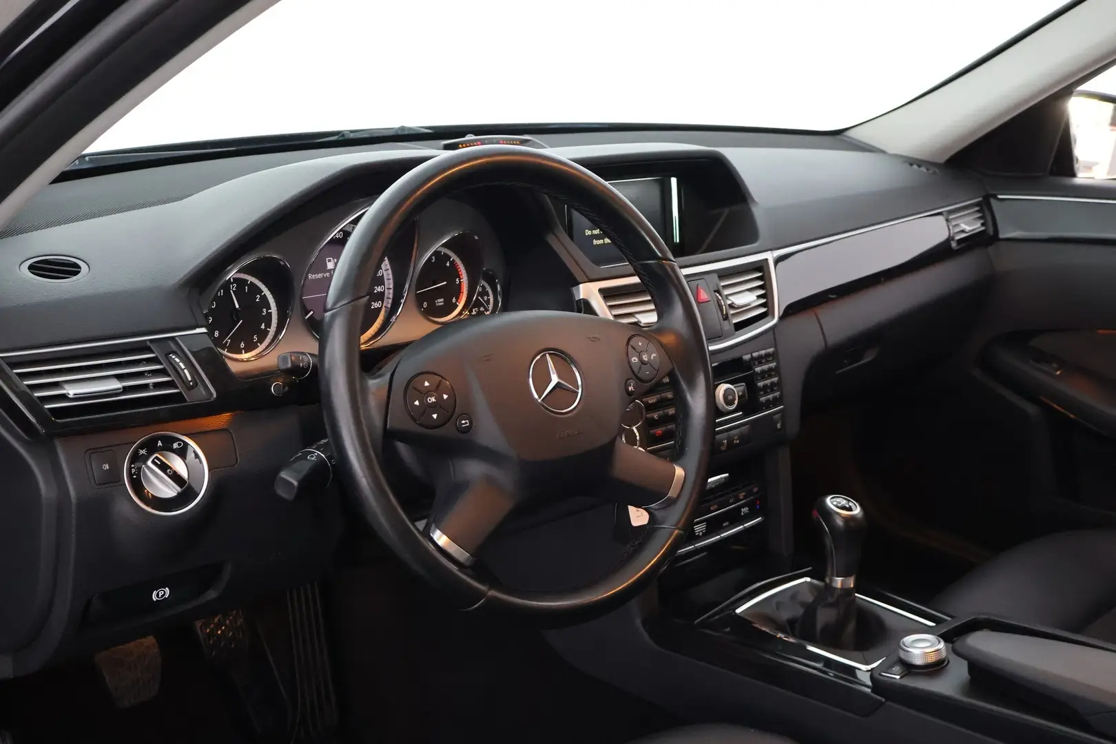 Car Image - 17skVpCT7MZ7DTuYORSpkM