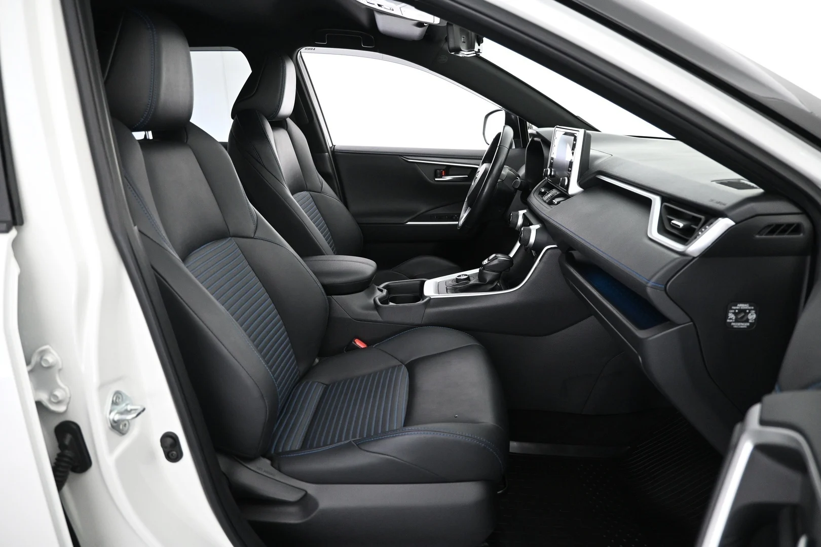 Car Image - nRBMsc4Tb6JizG8YQmHqU