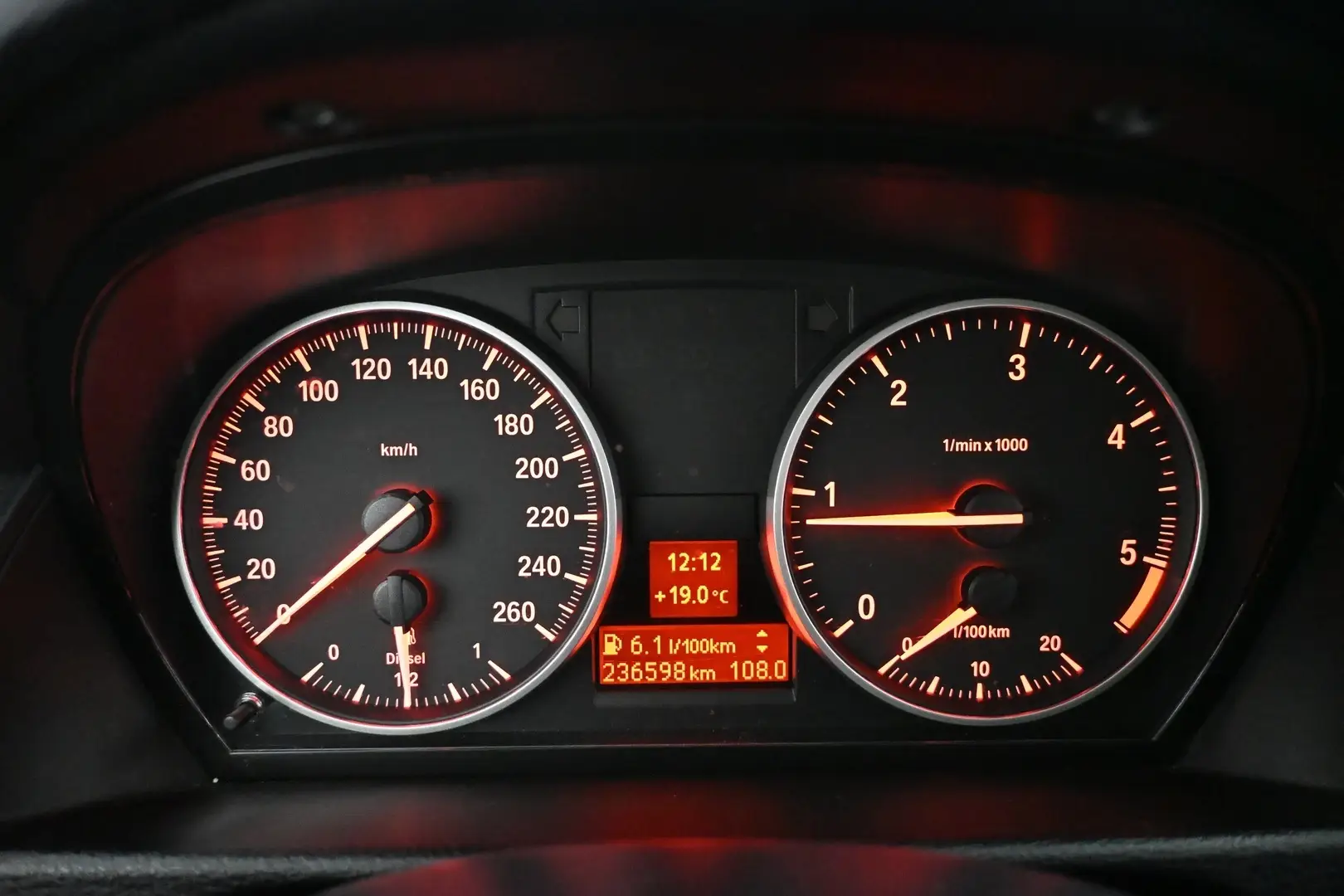 Car Image - 5hzUSIVgkCUIH0wbuGTbFZ
