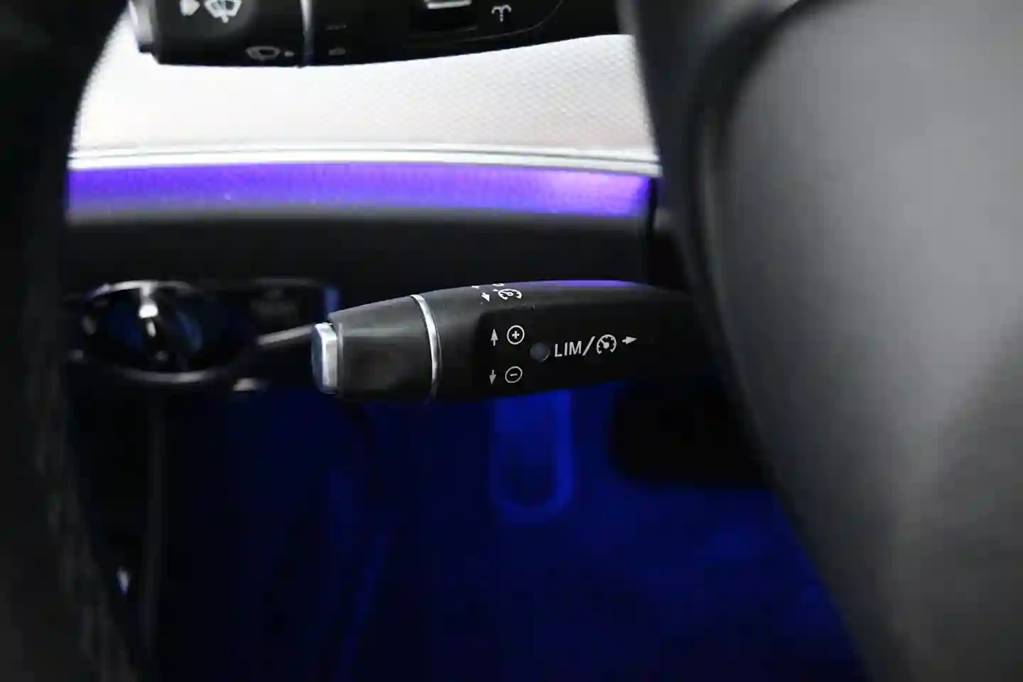 Car Image - 3IE0saZJOwIe47ioD0UjPC