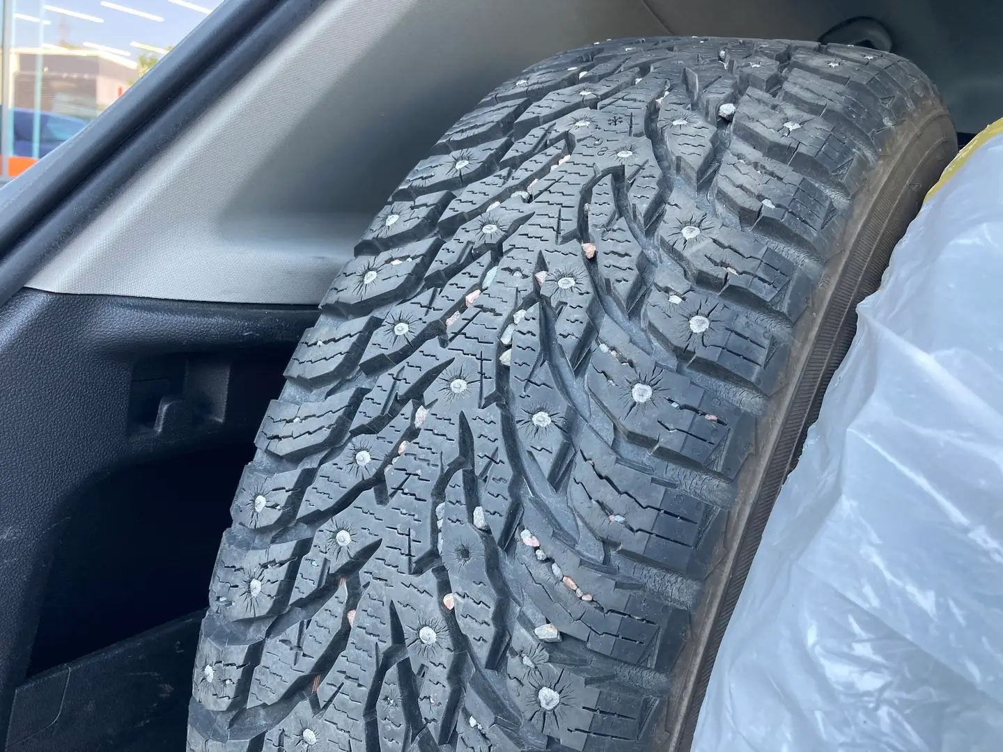 Car Image - 2Q27B7zQ2VzJApYSg7lYDC
