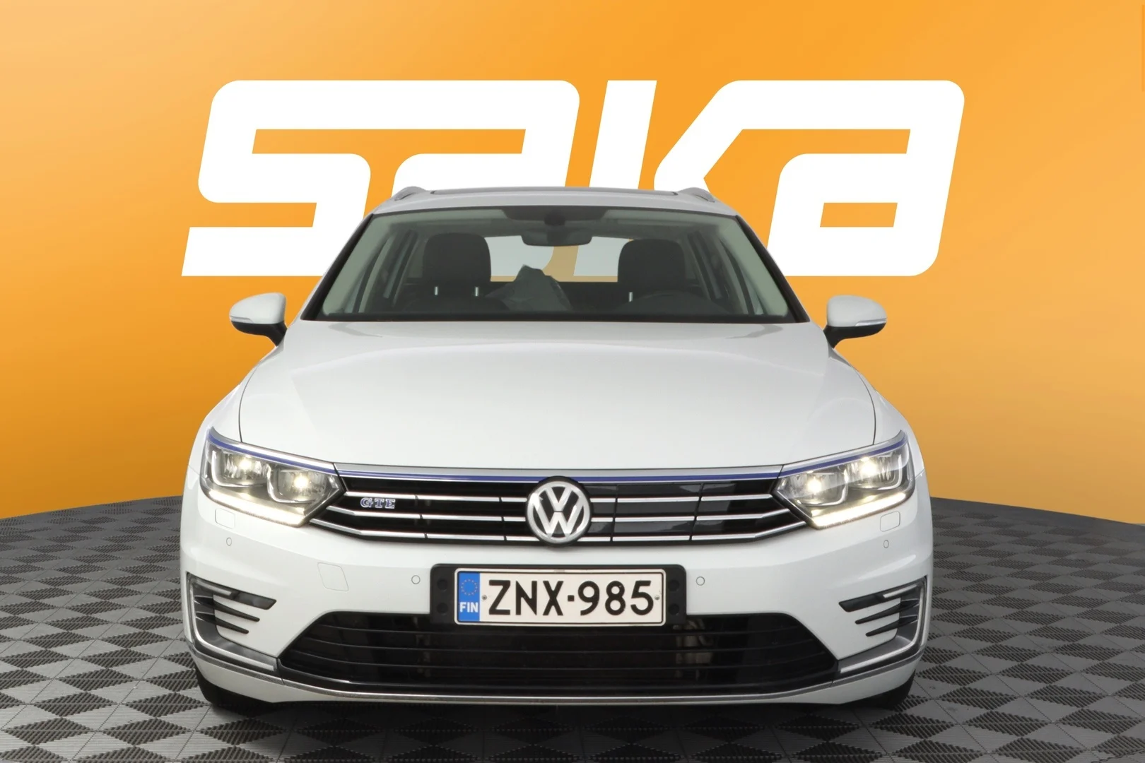 Car Image - NSDo8DdjIv3gfDPjlqTh9
