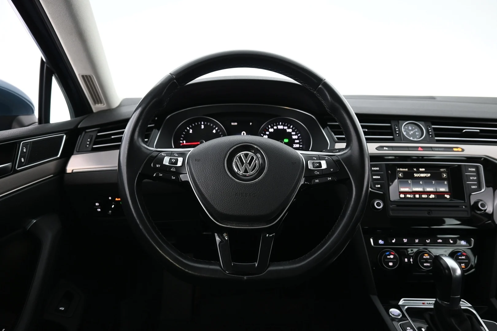 Car Image - AmPOWkyIszQ86j5yAwRQf