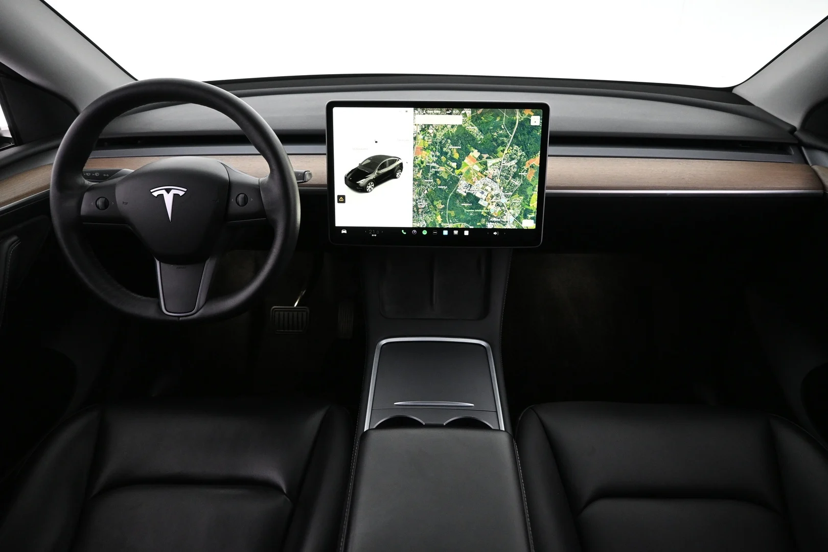 Car Image - 46wBA2KVgO2O7WS9L9qZfk