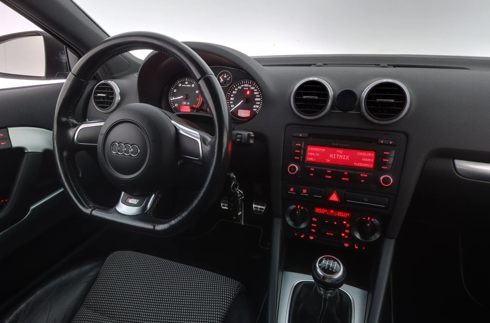 Car Image - 6emSkFMTEPehjv7Fur8AT8