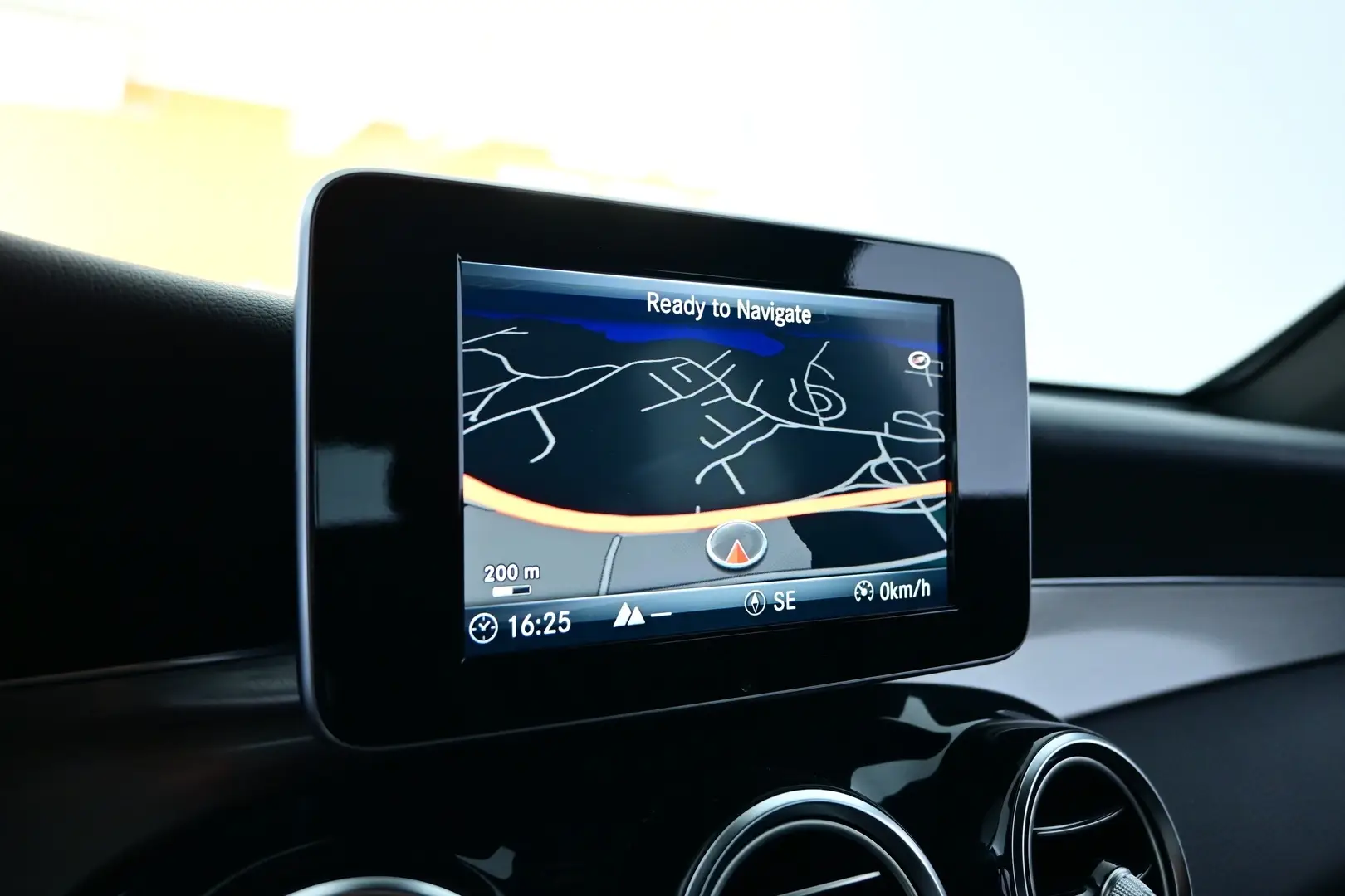 Car Image - 7gIsmEf8VJzSLnhzWmwxeb