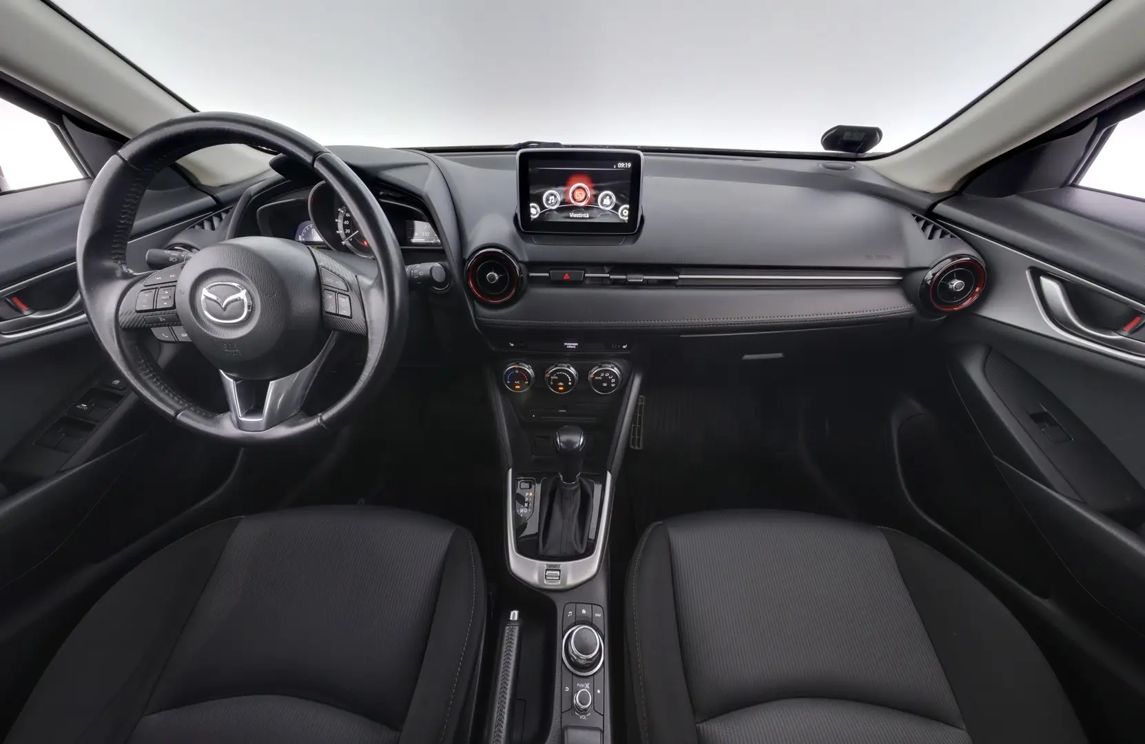 Car Image - 4pZw8C4aLOLzIDfVtfu5Eo