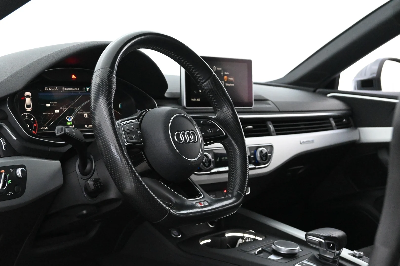Car Image - GvgKoGZDOpqJlsBxwUZDl
