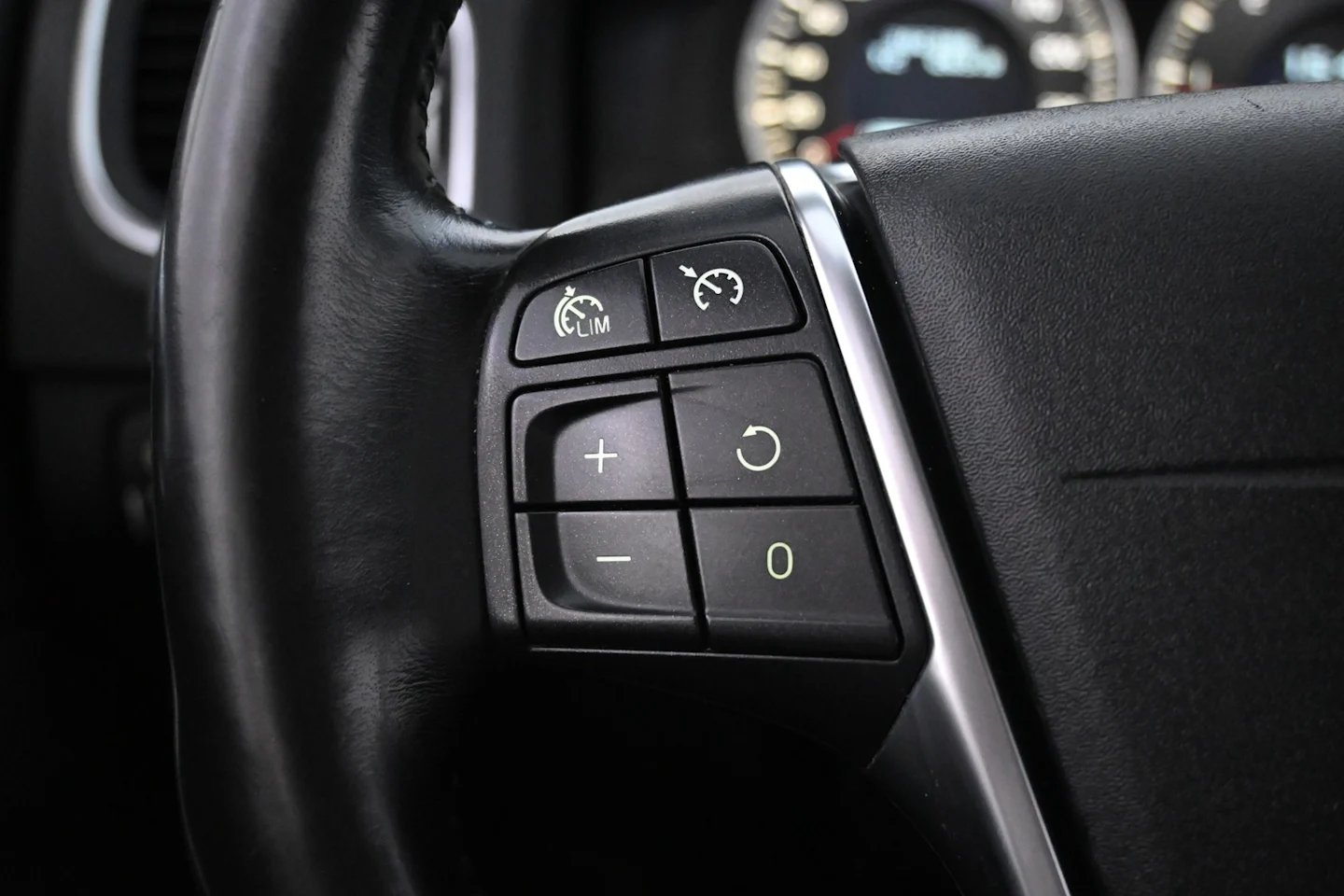 Car Image - 3YDmoZEScs5E2rw1AQTlka
