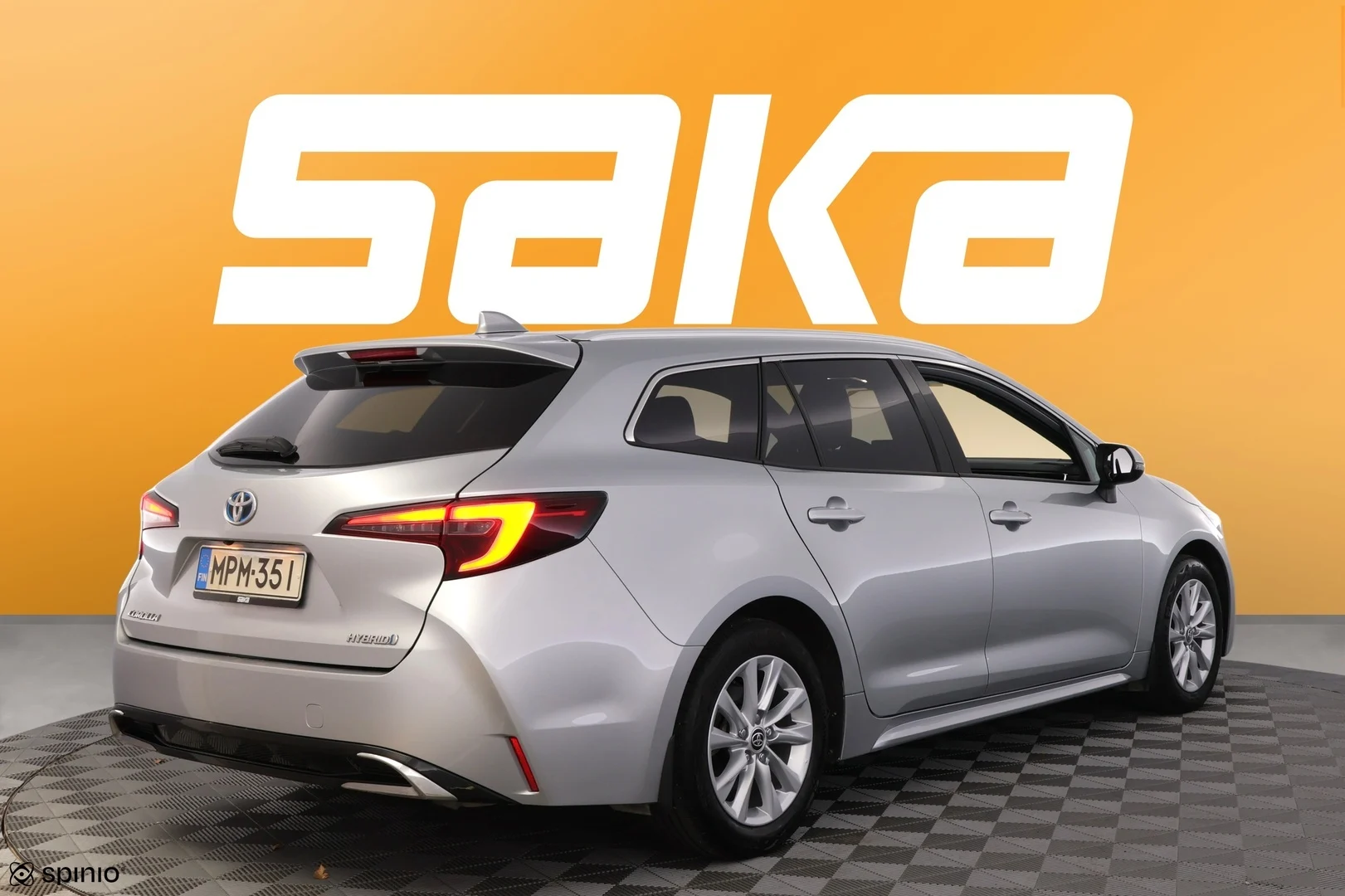 Car Image - 7xU19ti1WIW36J4u7PeRt5
