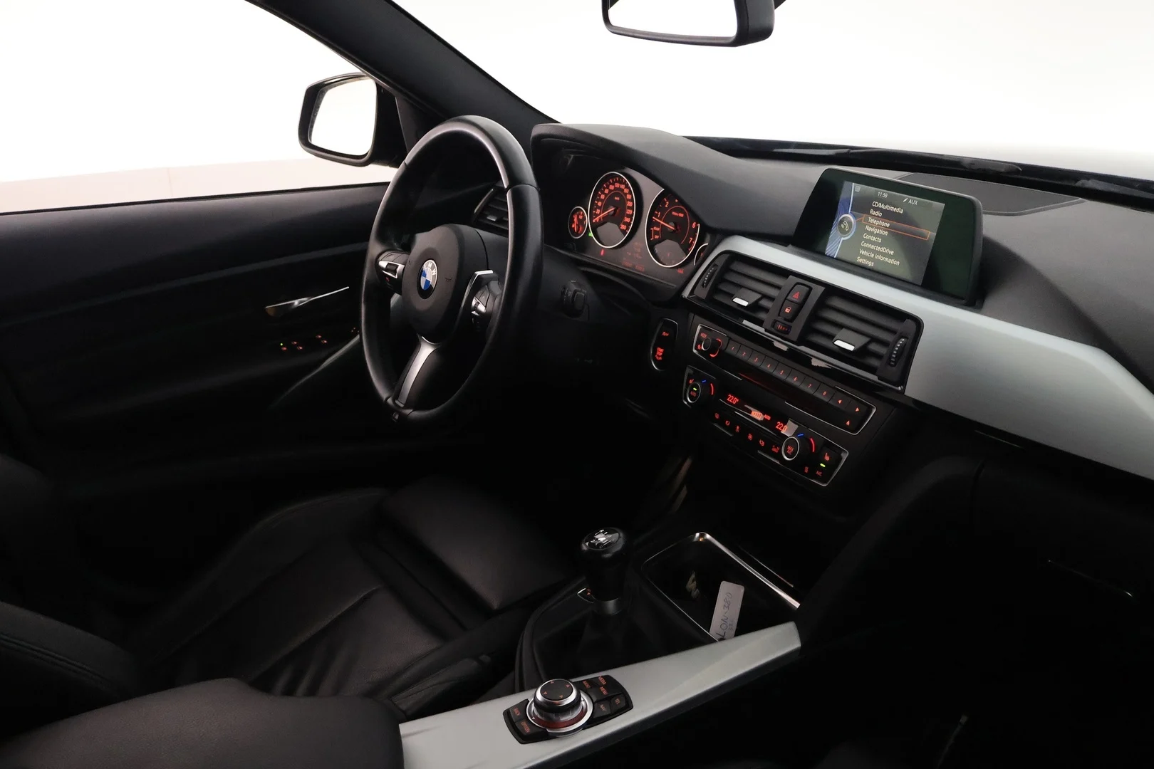 Car Image - 7GS9O4sAro4Jt8kquw5zzE