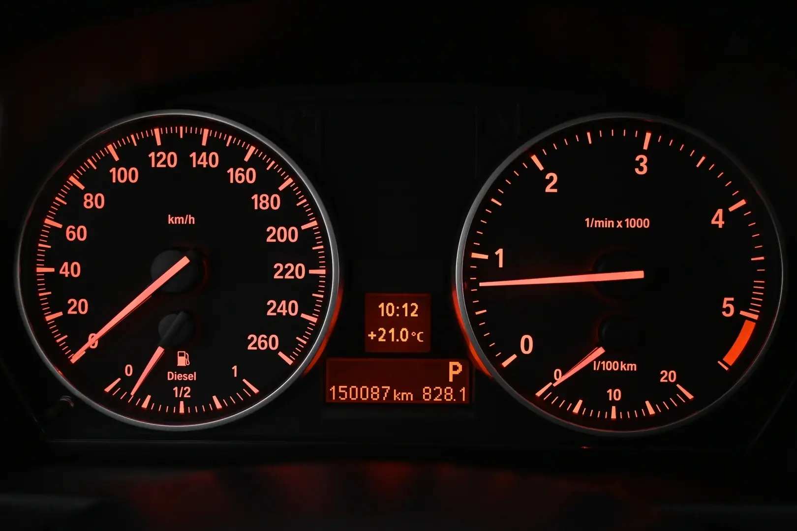 Car Image - 0DFxCGJT9LxvFWG4Mf5LY