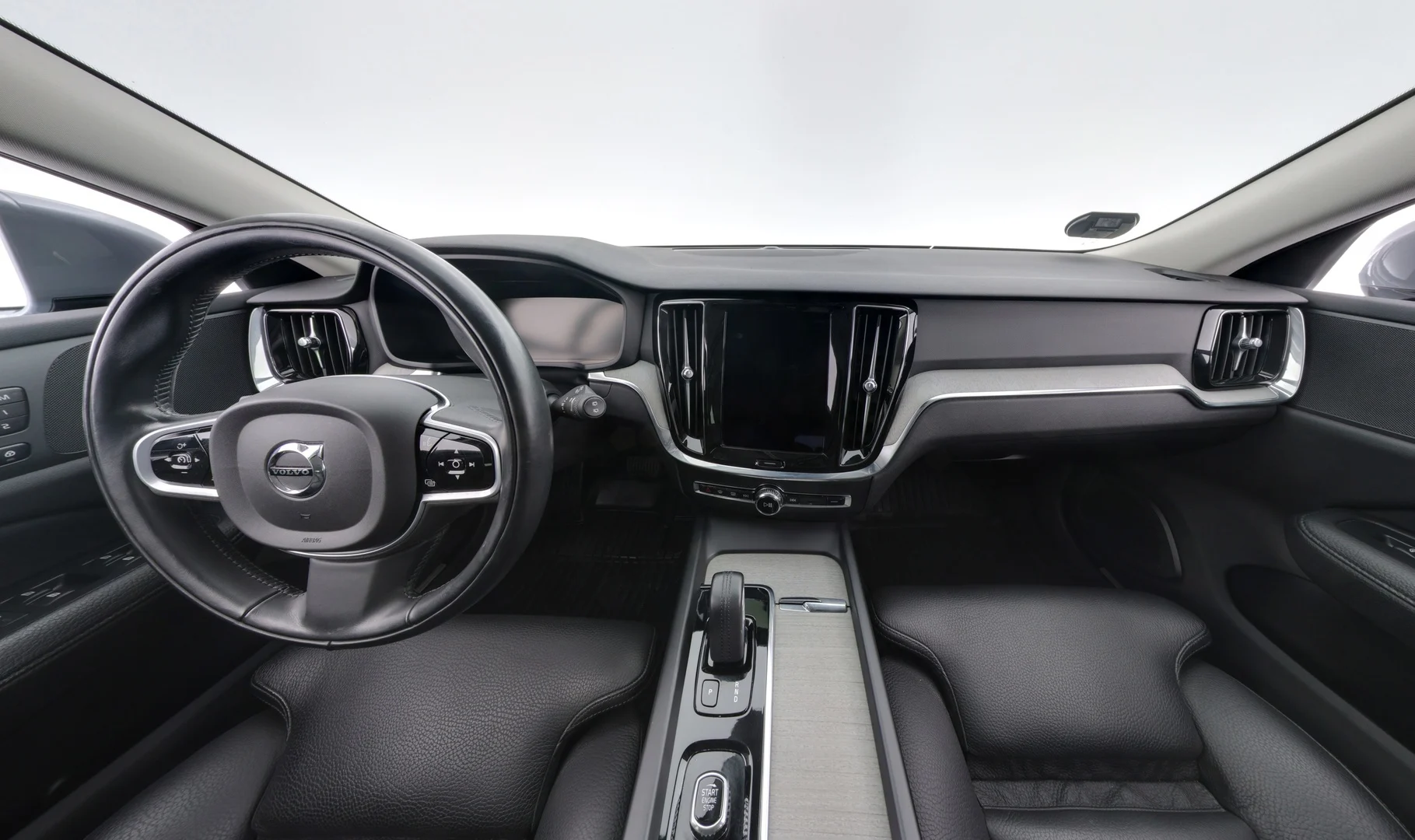 Car Image - 6xBq4B4hWNFwzxV7iS1zg4