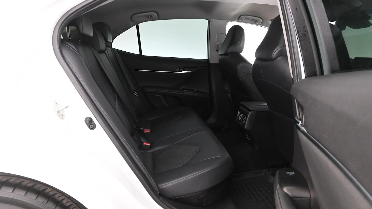 Car Image - 150EismucaAXxqDHkpjlg0