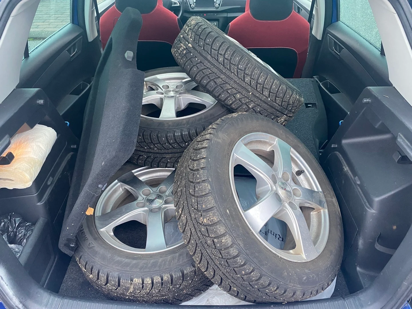 Car Image - 5NeGPImZyXb1aLtgAMwvGT