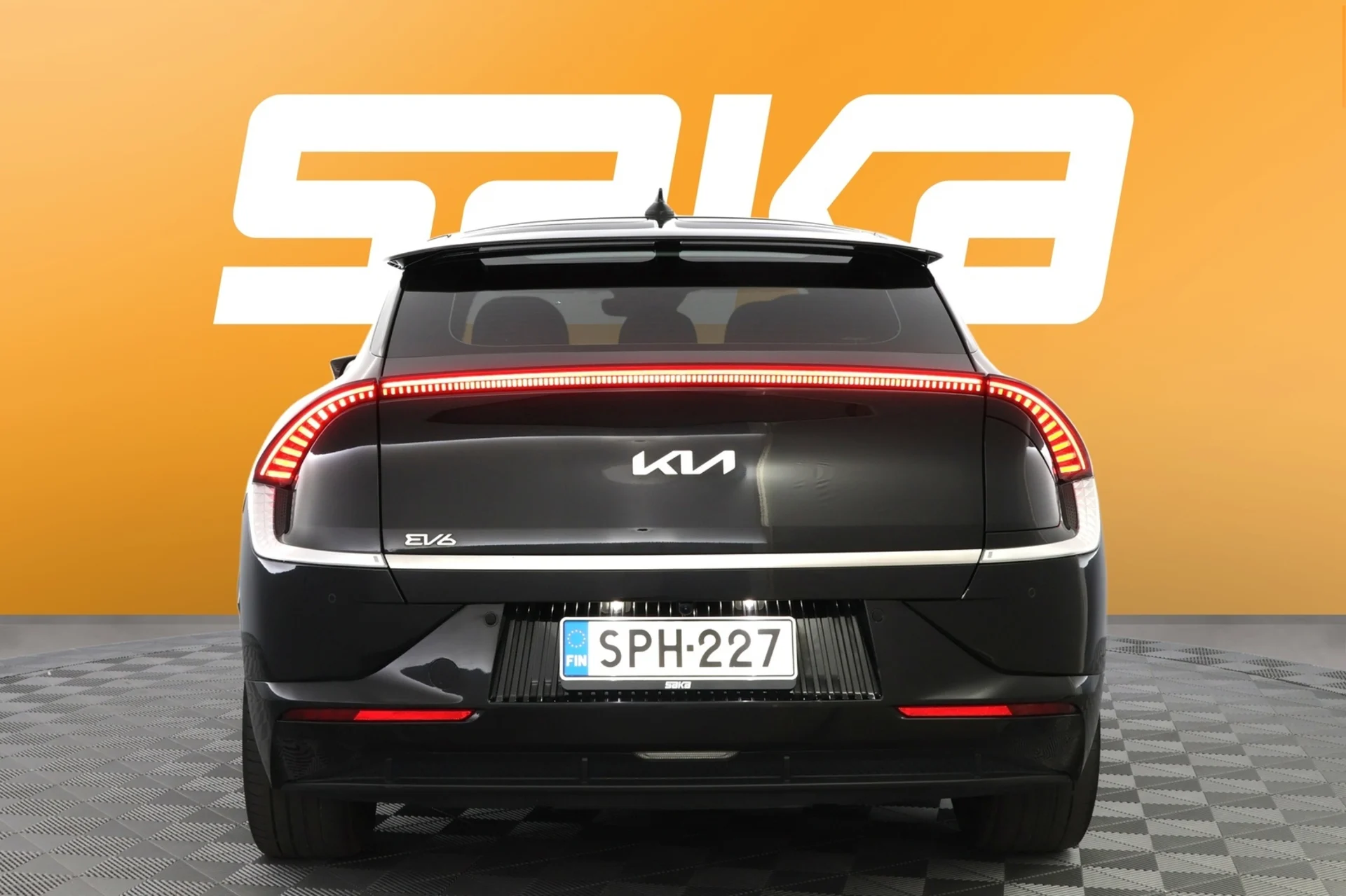 Car Image - 7dlRvPrdwbpA96CVTrxhT9