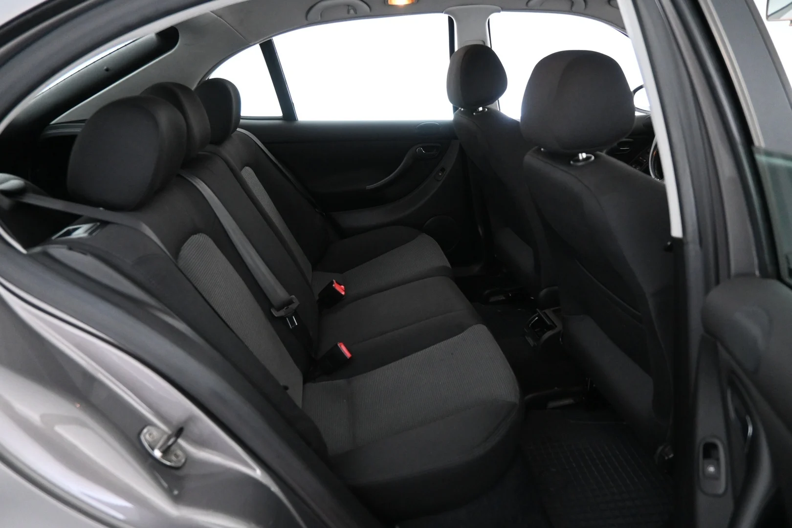 Car Image - 5ggEWI5lW3t7jYjBllg6fs