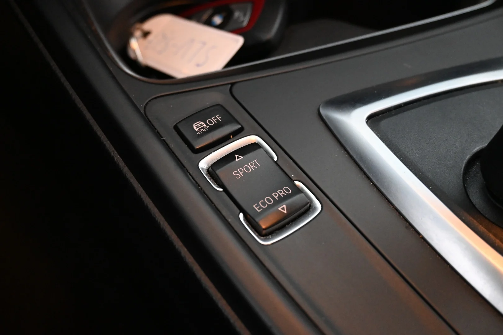 Car Image - 1el6iut8baHIyzkErViq70