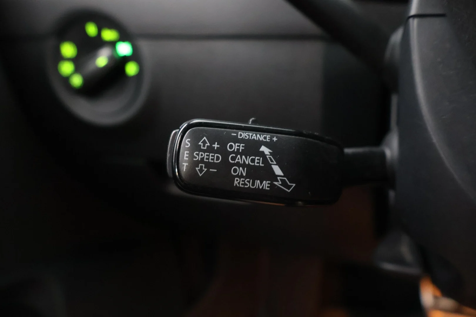 Car Image - 5ivPSMDD65bIRTDPOXkr3J
