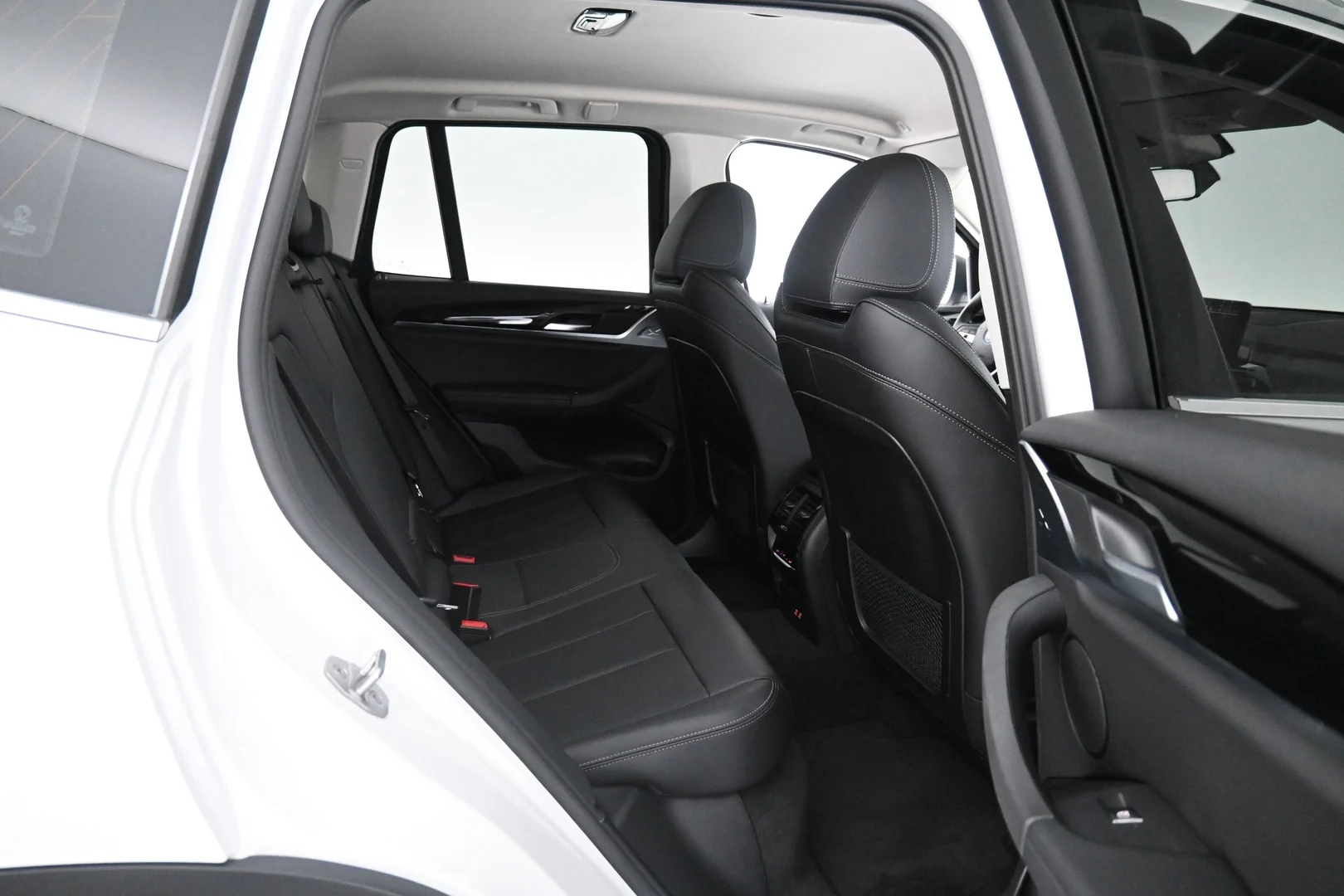 Car Image - 2LRrHMYCHQPuyW3PVj8lou