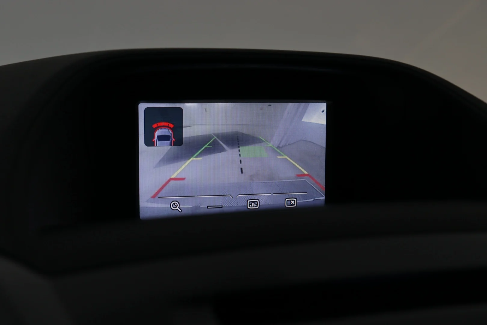 Car Image - 6NxY5SoUqWu5SU4uJEQ2ns