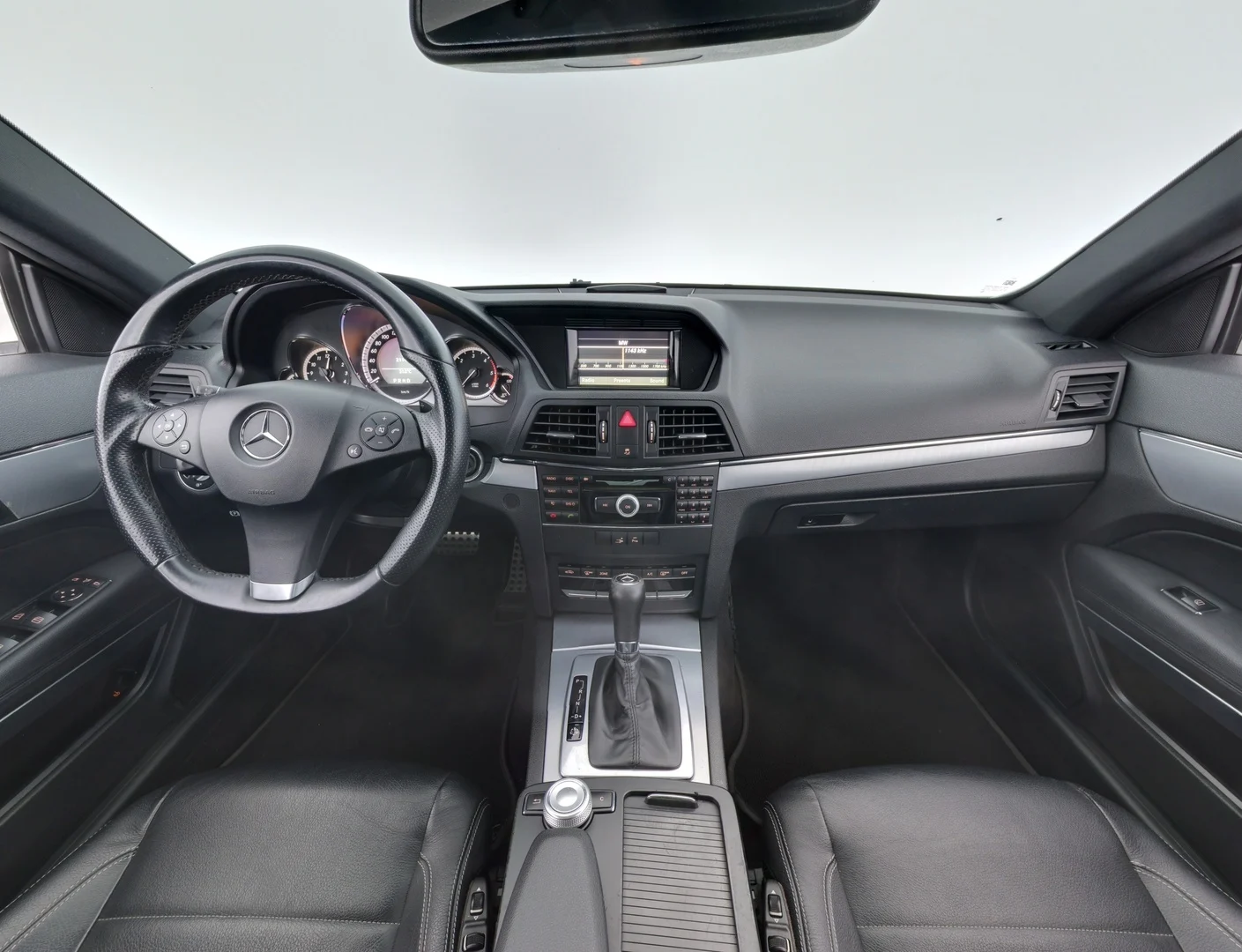 Car Image - eOtrXOnbG3N40wfuXa4ur
