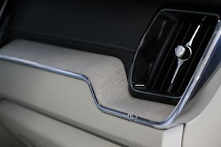 Ilmastointi ei puhalla kylmää? Näin valmistat auton kesään