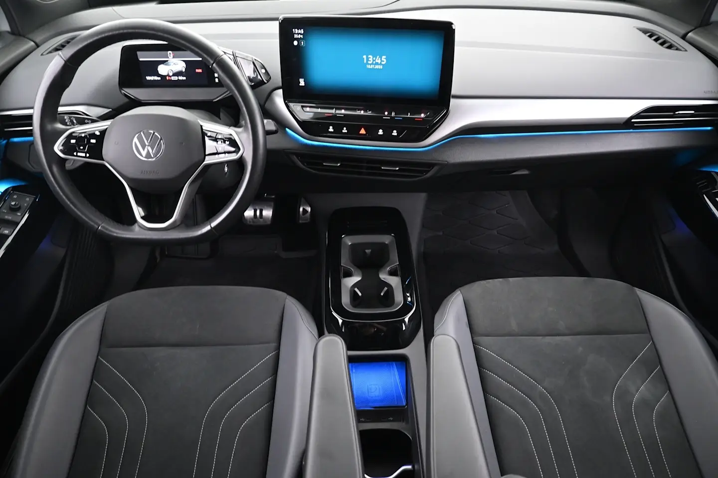 Car Image - 30y0a2HsrN4WIHlJV4KIVa