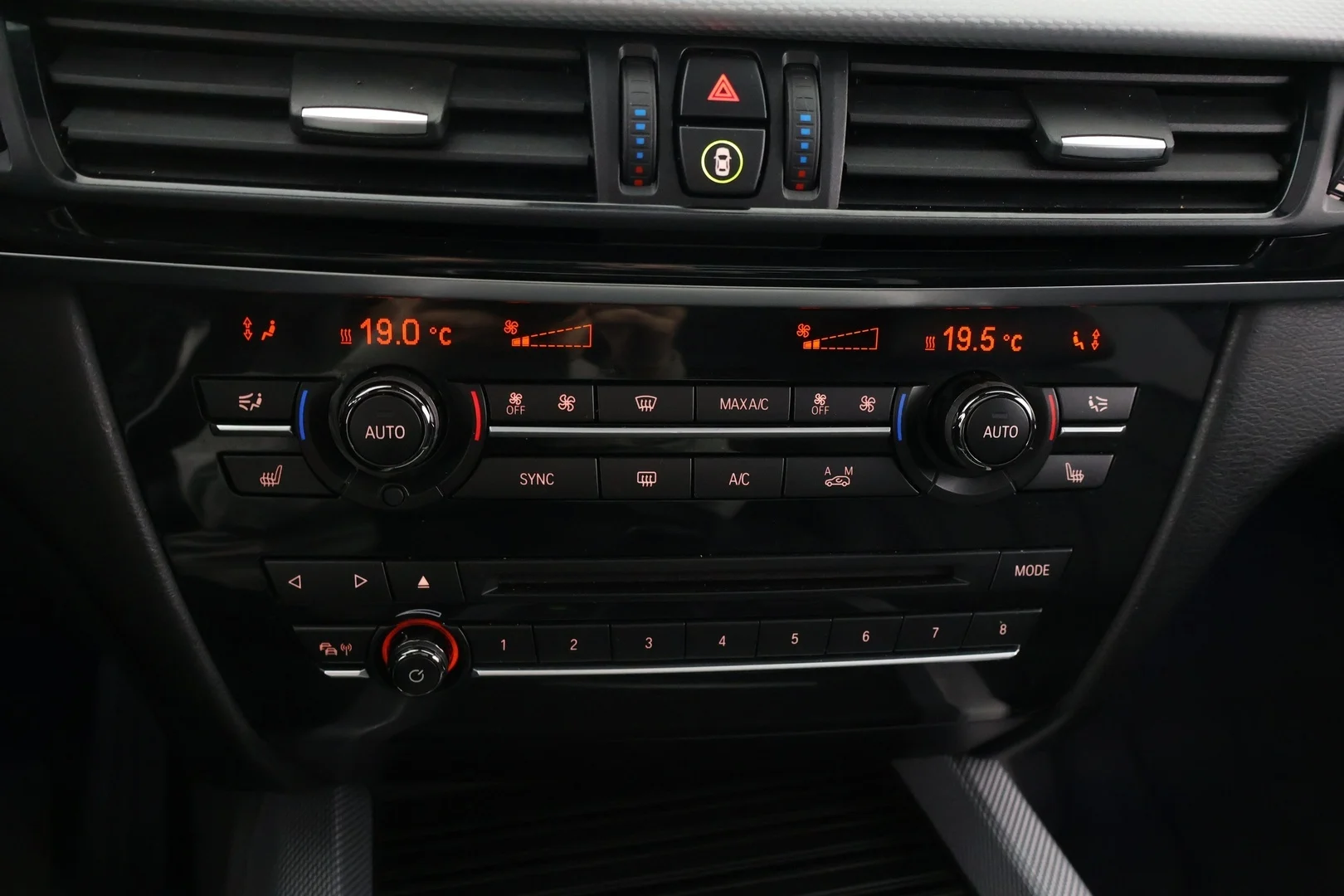 Car Image - ZGFk8DKUOrhbueYCeQFf6