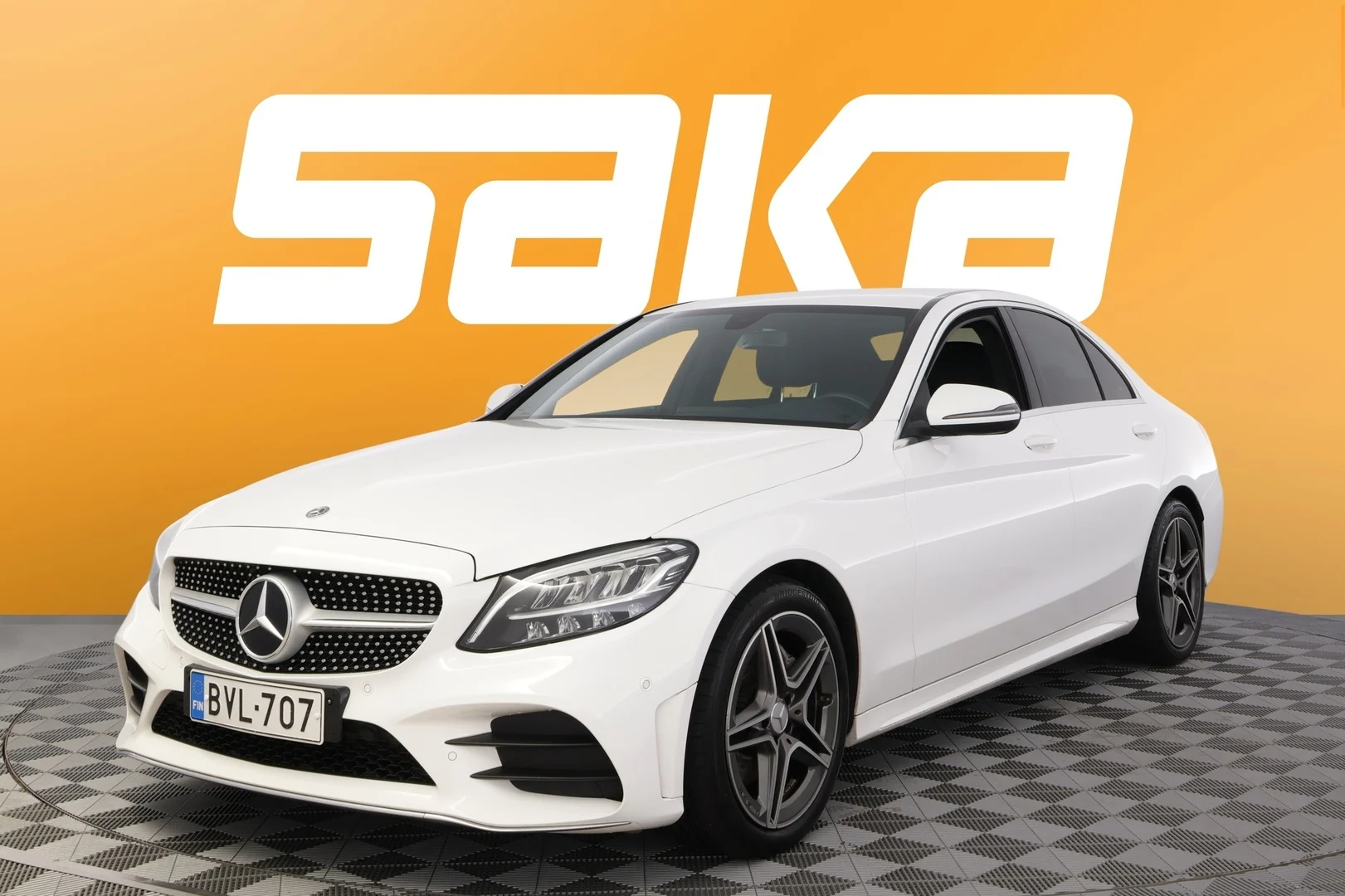 Car Image - 7dceaJsq79MJ0r9req540j