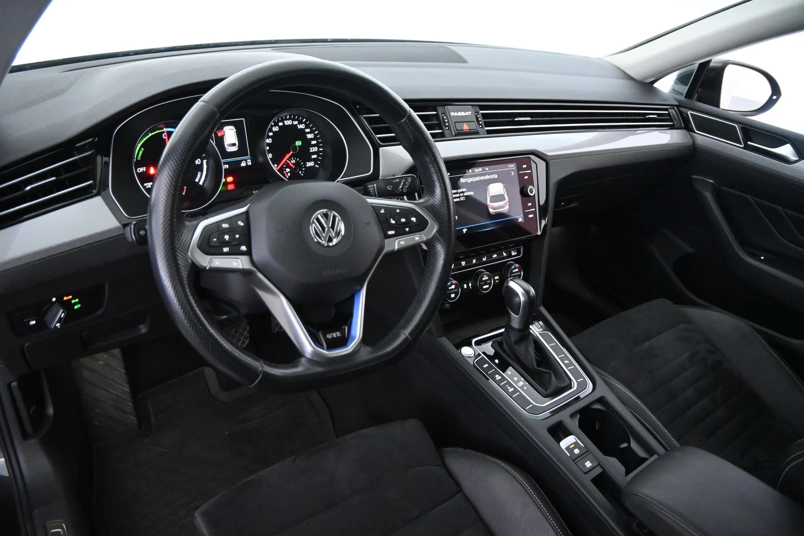 Car Image - xFs6D48EJ0gZrP6WQ171x