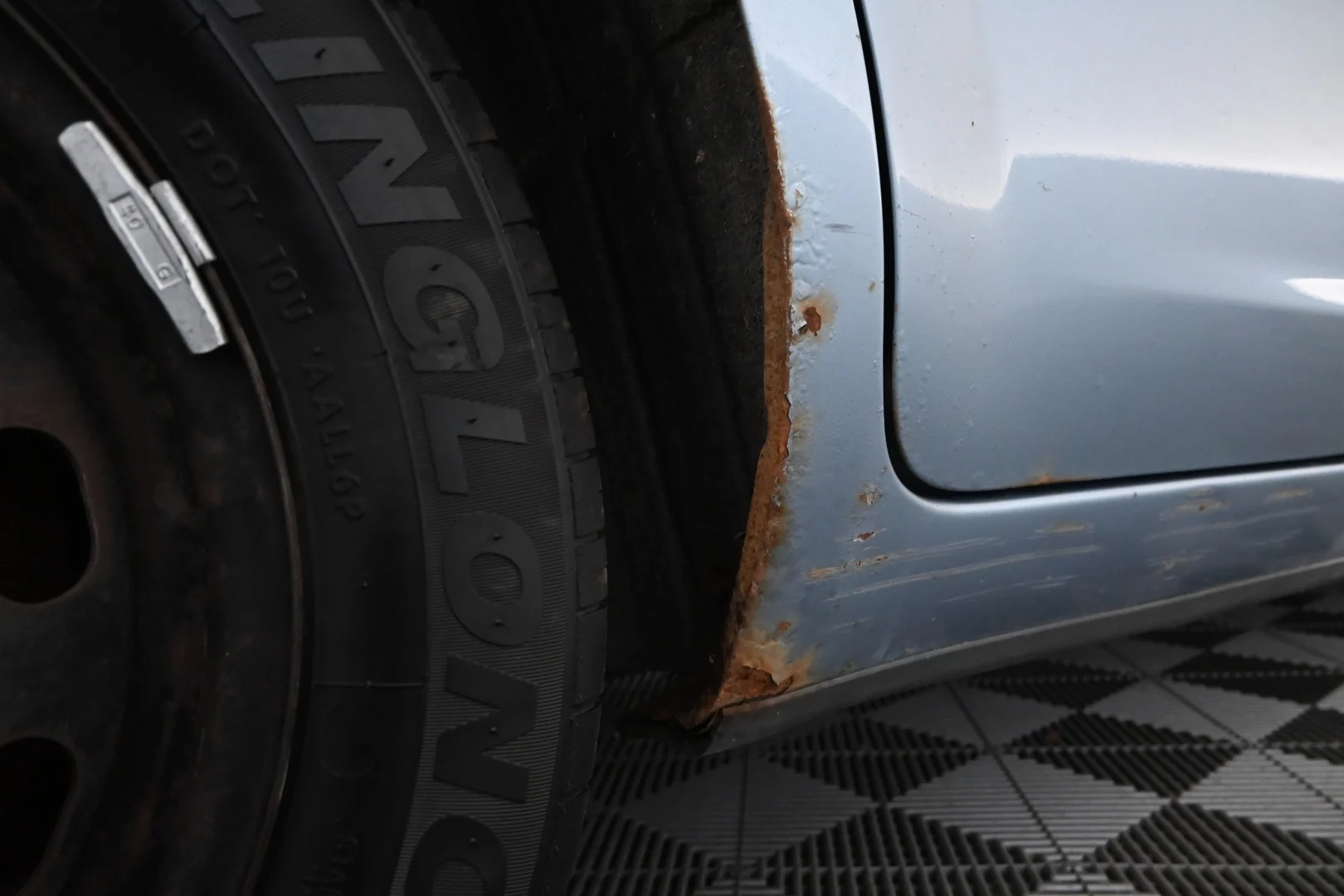 Car Image - 3ySfY5mA1imSwpWKQmD4PP