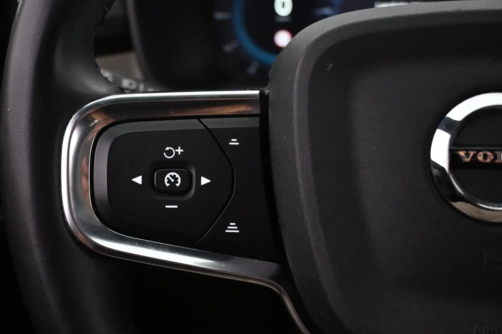 Car Image - TQIPaJtqNeWO7sPXFBkE2