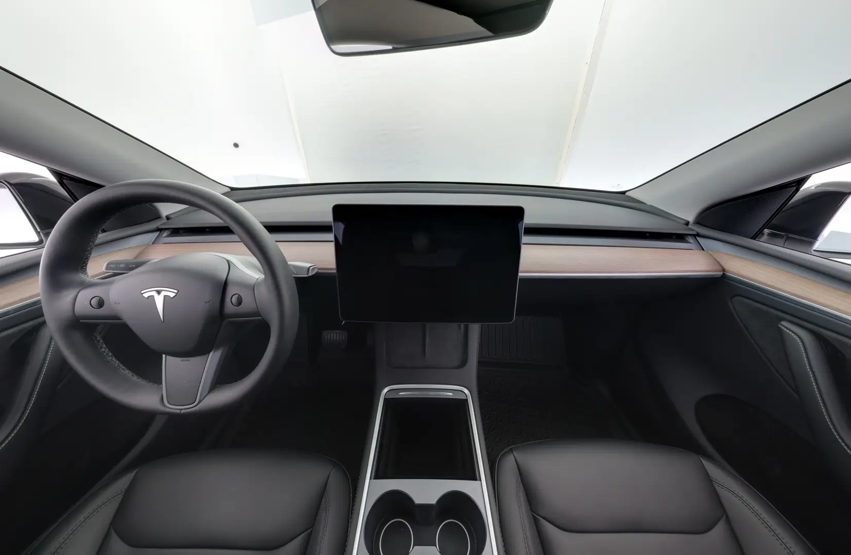 Car Image - 2hNhQksThecMSlyLFAjoDp